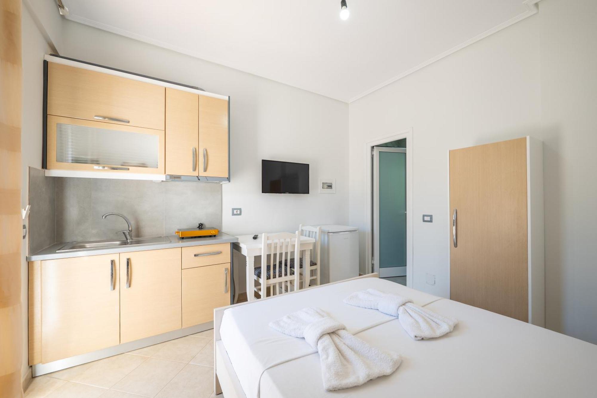 Vila Celi Sarande Exterior photo