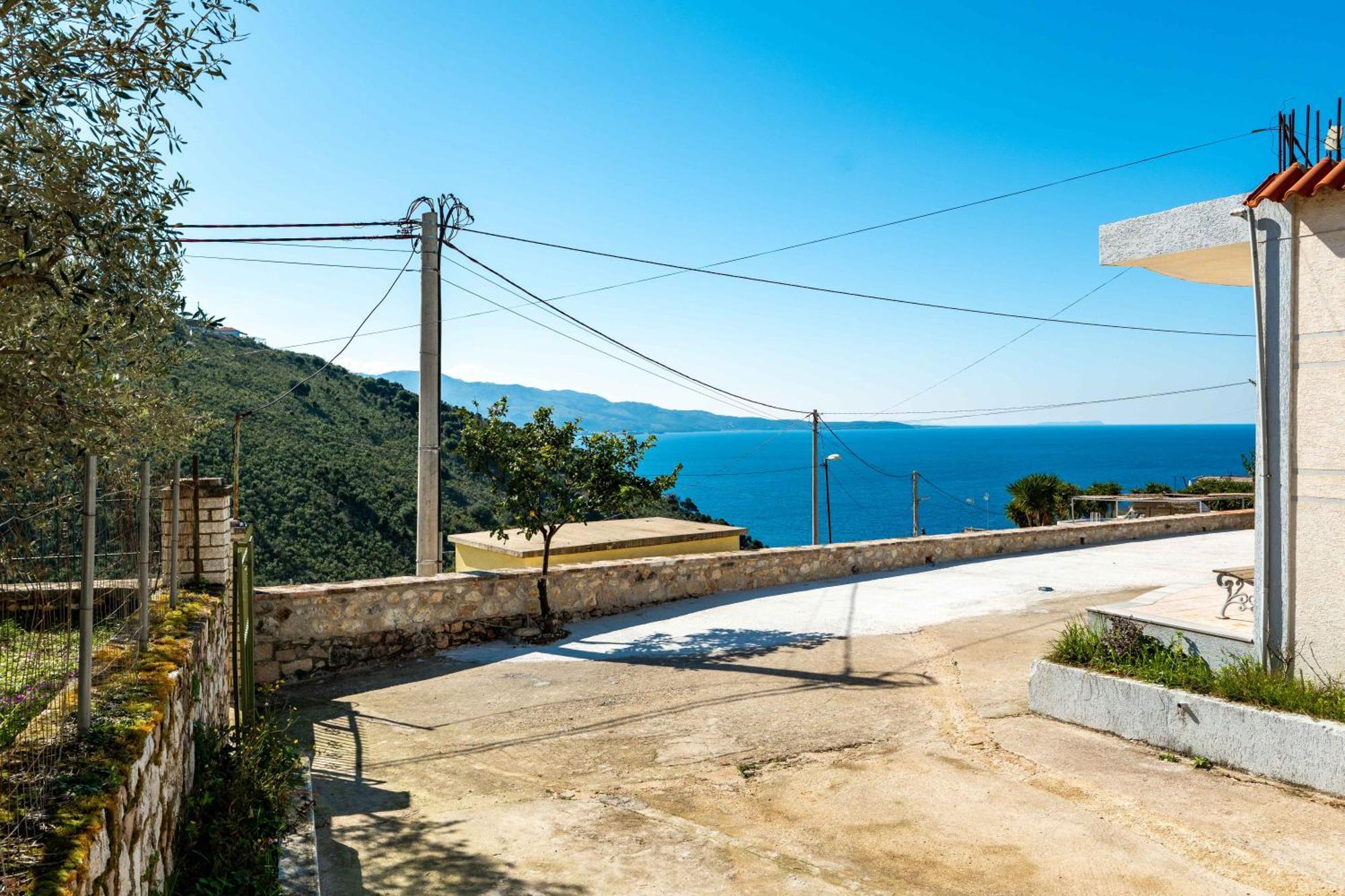 Vila Celi Sarande Exterior photo
