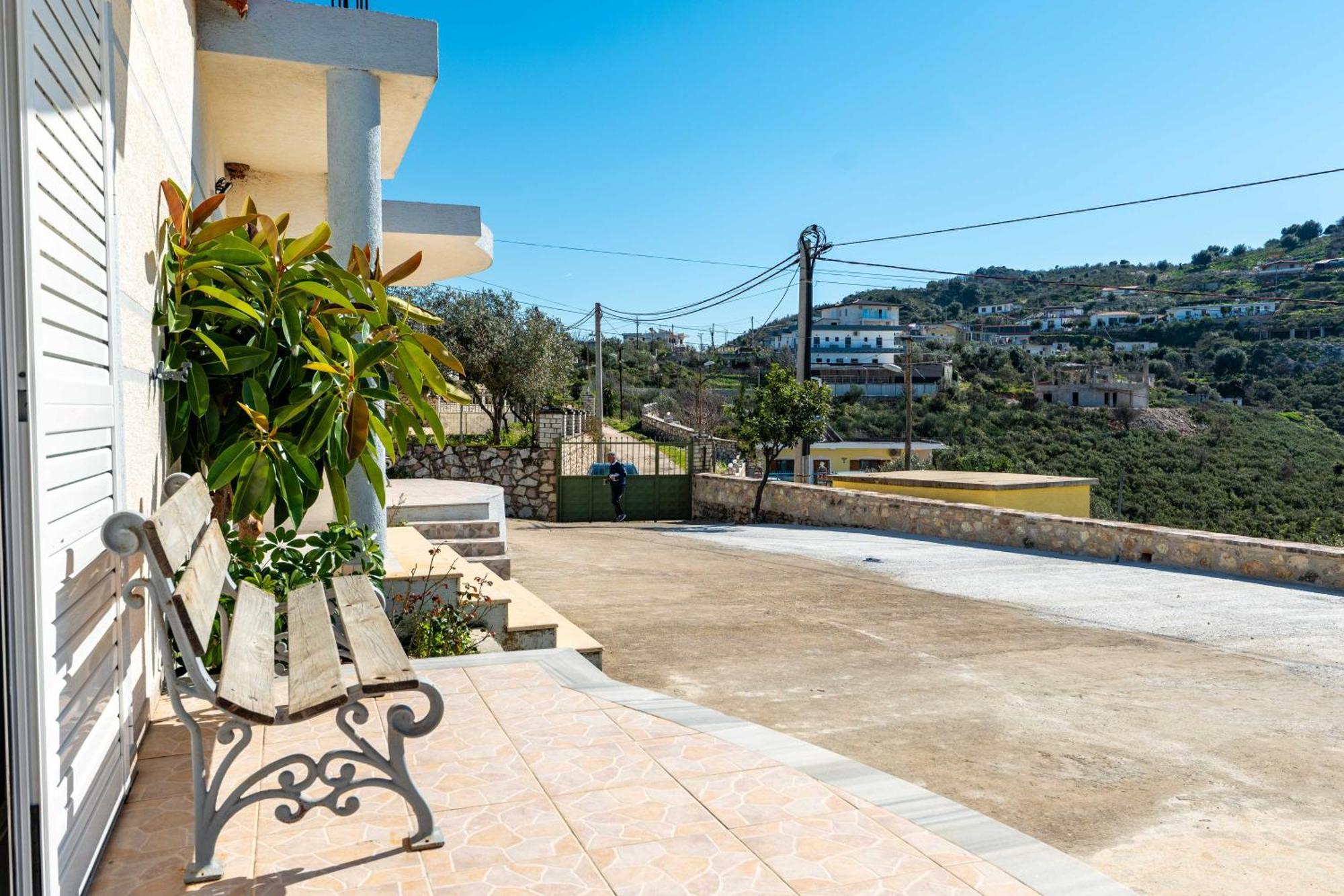 Vila Celi Sarande Exterior photo