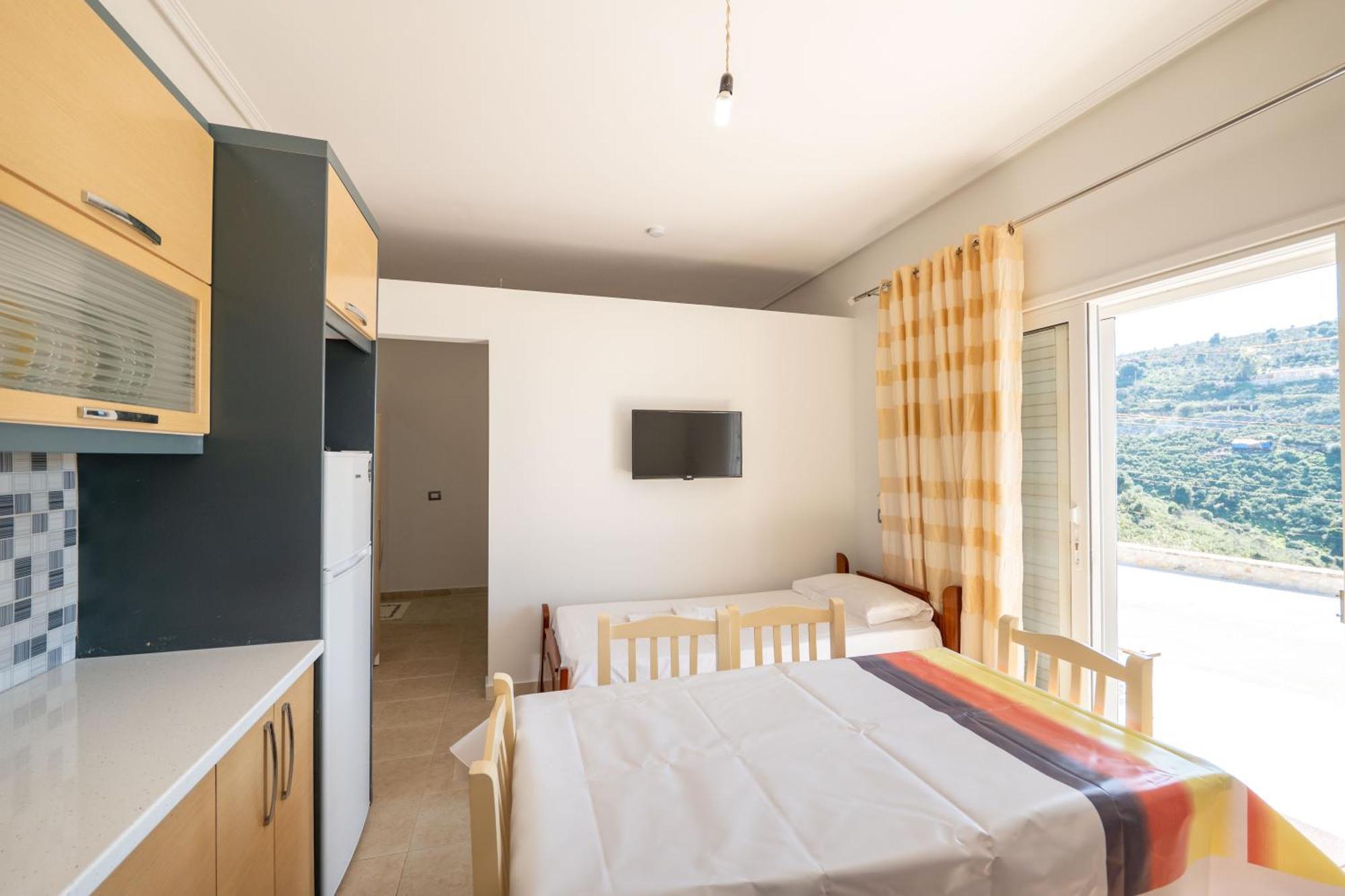 Vila Celi Sarande Exterior photo
