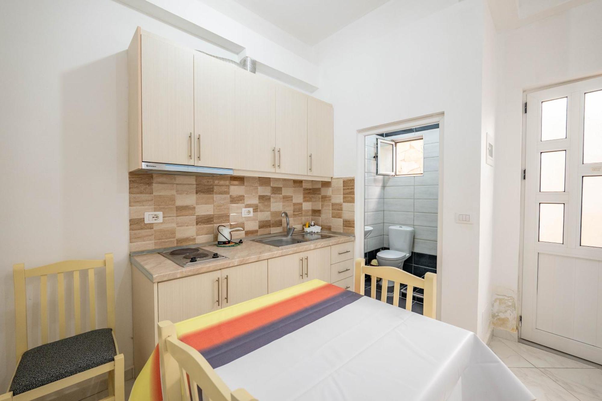 Vila Celi Sarande Exterior photo